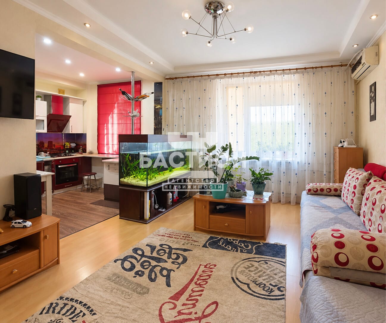 Продаётся трёхкомнатная квартира, 76 м²