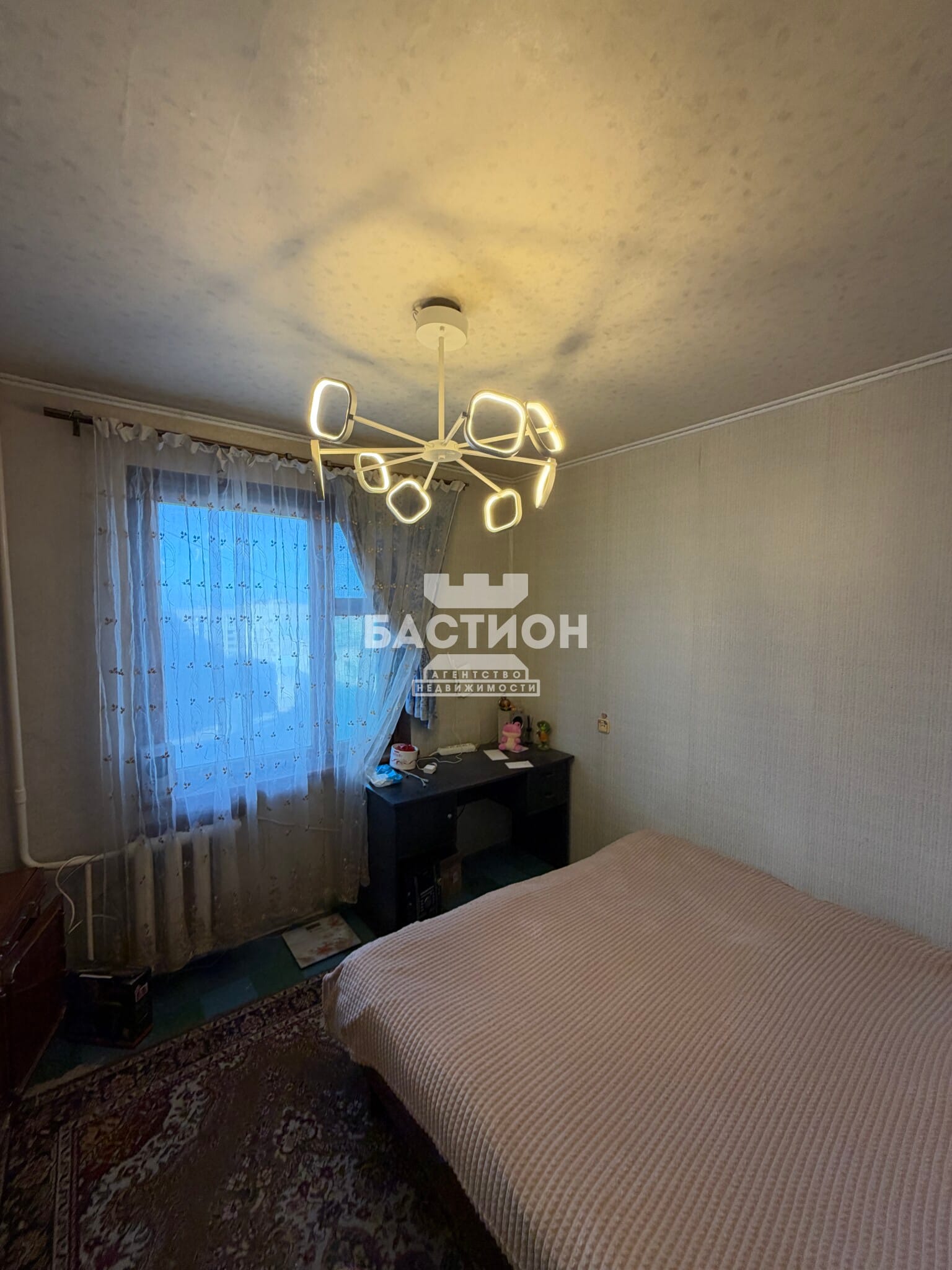Продаётся трёхкомнатная квартира, 62 м²