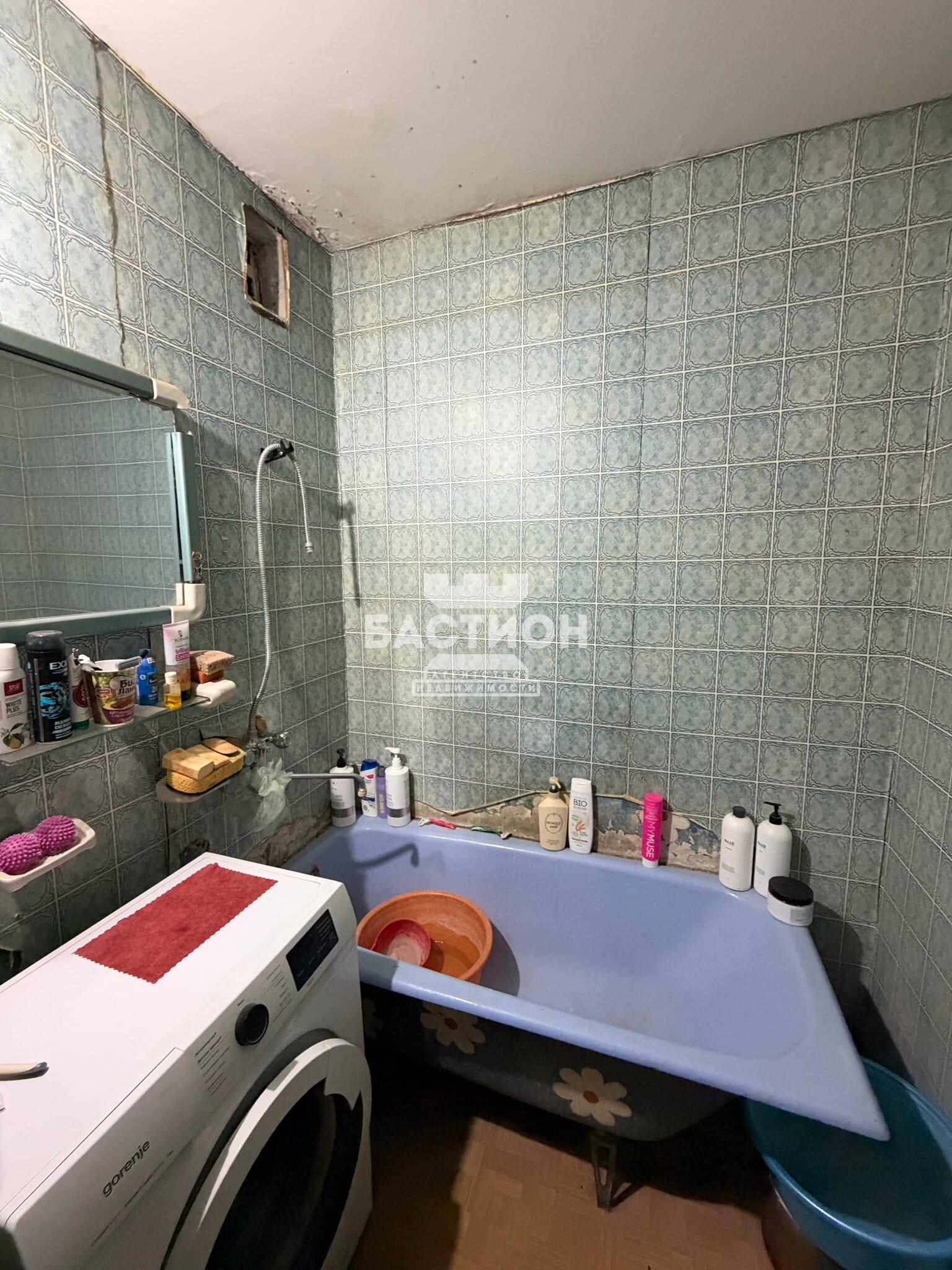 Продаётся трёхкомнатная квартира, 62 м²