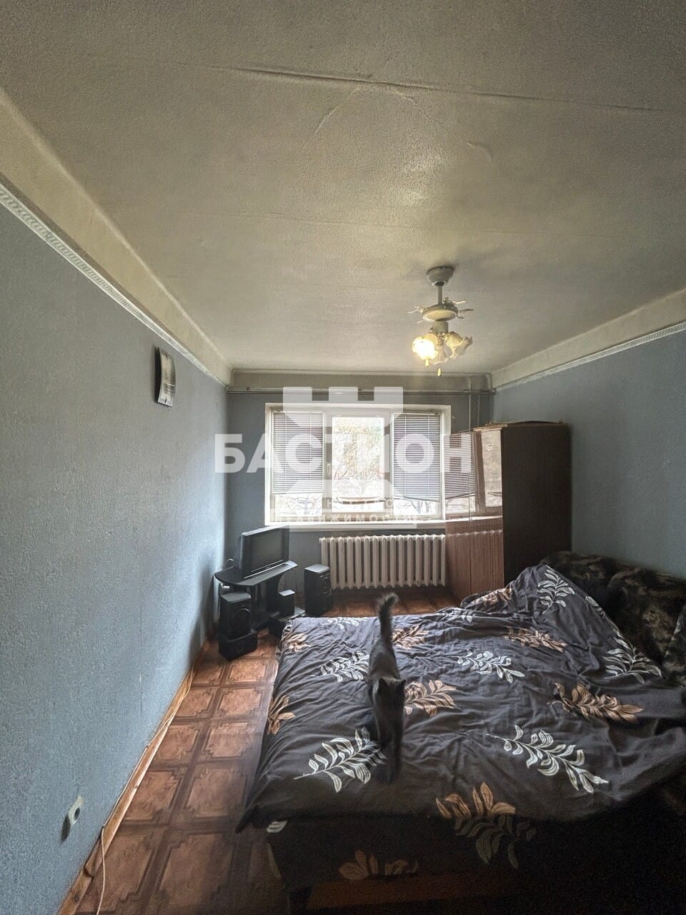 Продаётся трёхкомнатная квартира, 58,6 м²