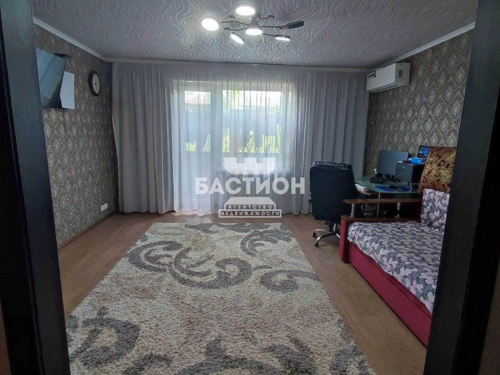 Продаётся трёхкомнатная квартира, 66,9 м²