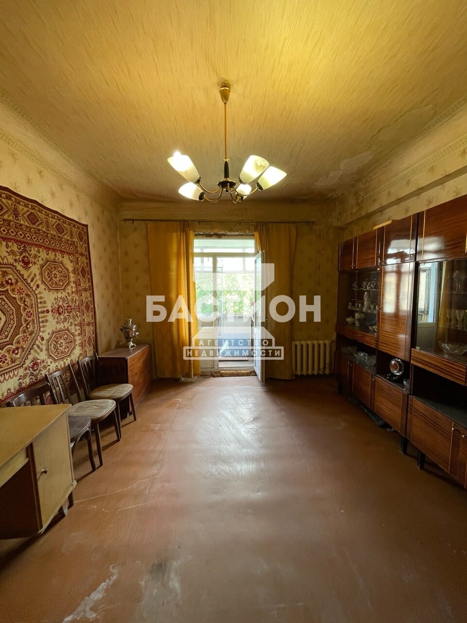 Продаётся двухкомнатная квартира, 52,5 м²