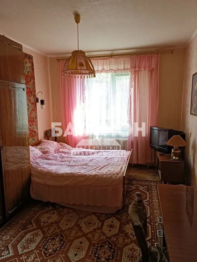 Продаётся двухкомнатная квартира, 56,4 м²