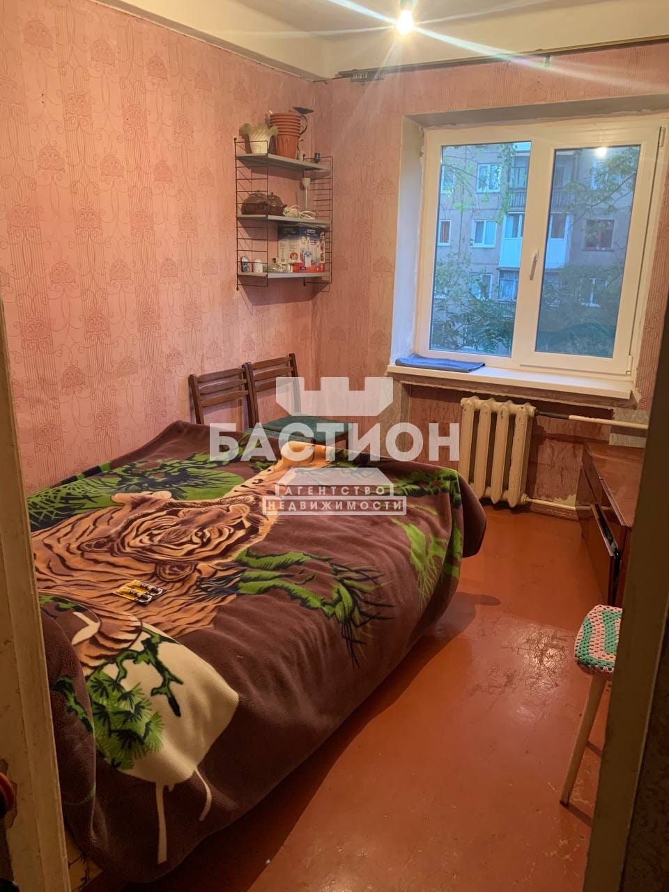 Продаётся трёхкомнатная квартира, 51 м²