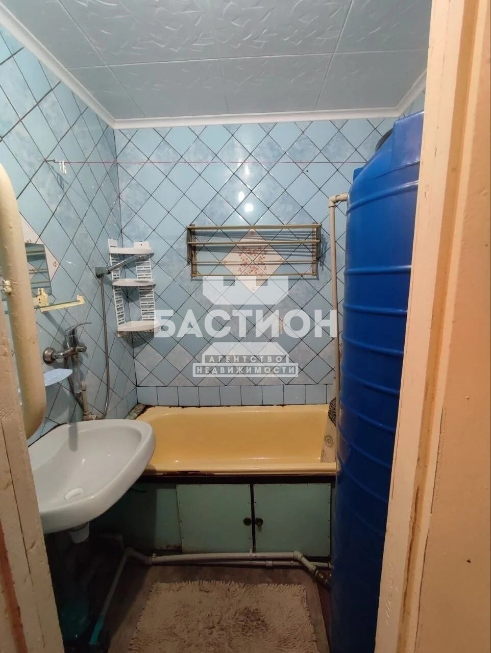 Продаётся трёхкомнатная квартира, 66,9 м²