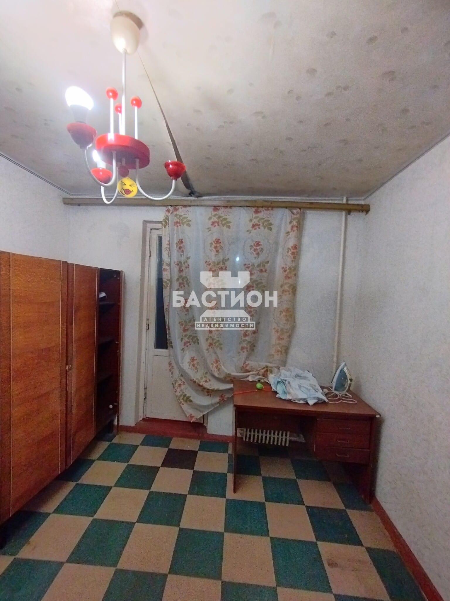 Продаётся трёхкомнатная квартира, 68 м²