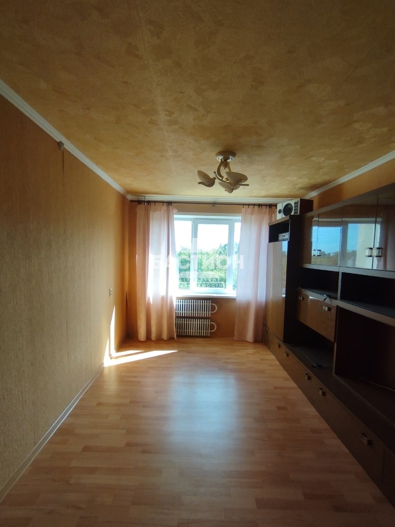 Продаётся однокомнатная квартира, 35 м²