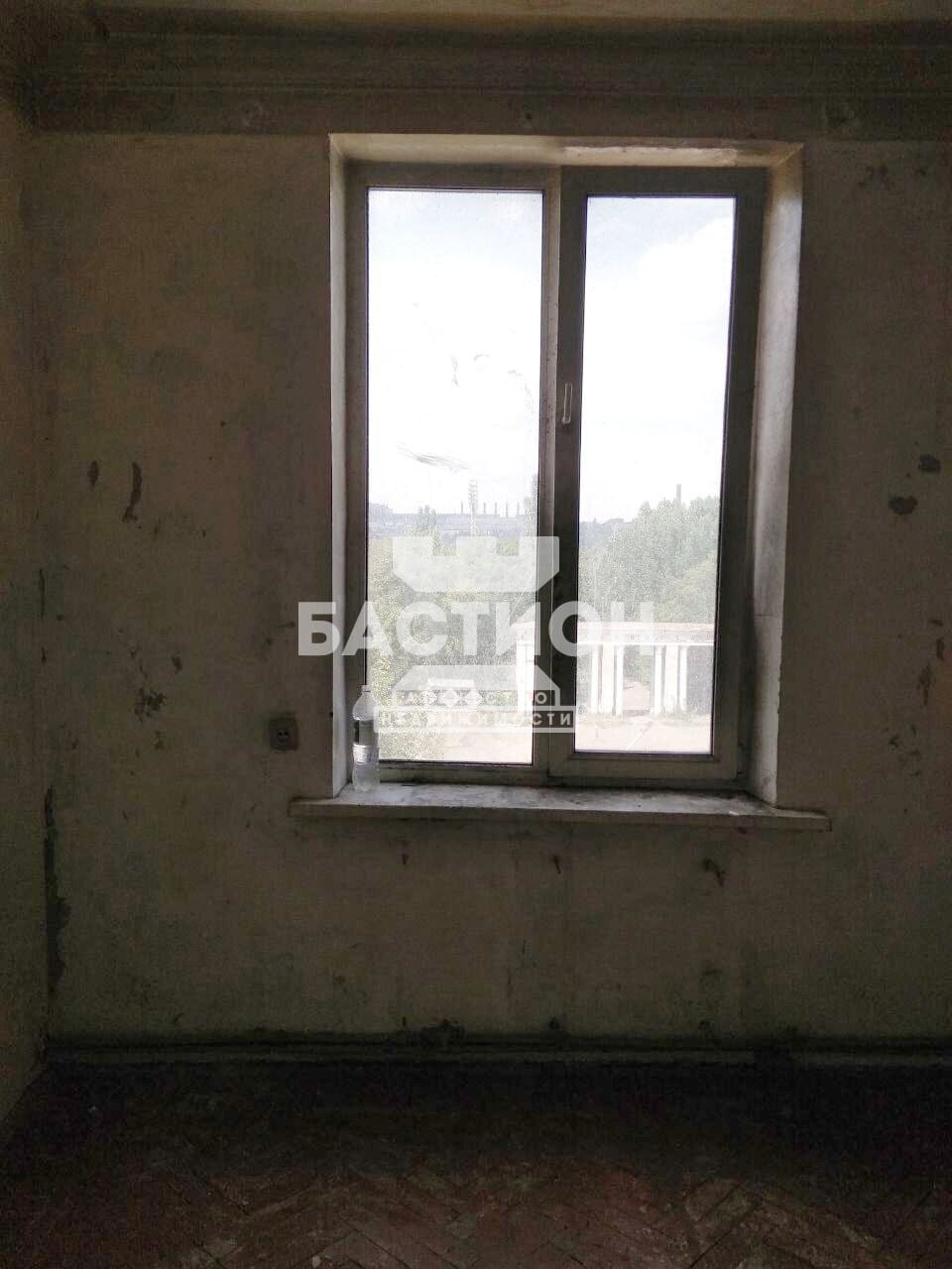 Продаётся трёхкомнатная квартира, 90 м²