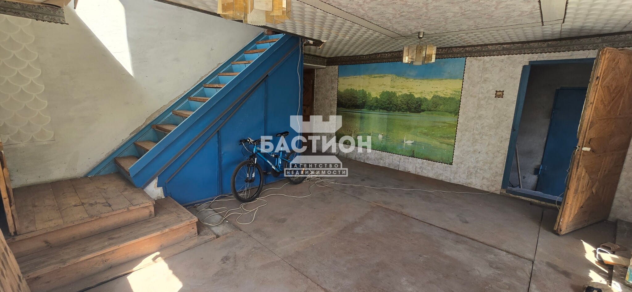 Продаётся дом, 300 м²