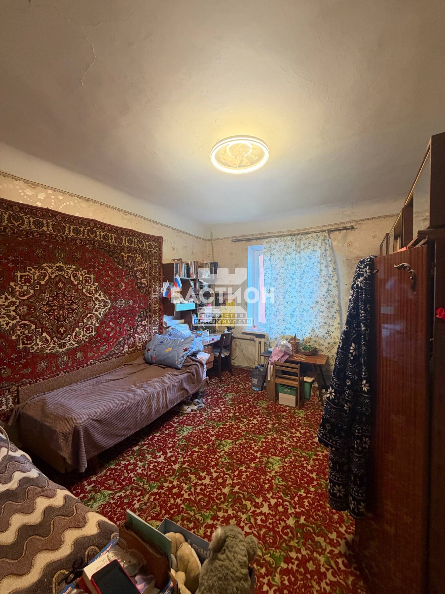 Продаётся трёхкомнатная квартира, 67,3 м²