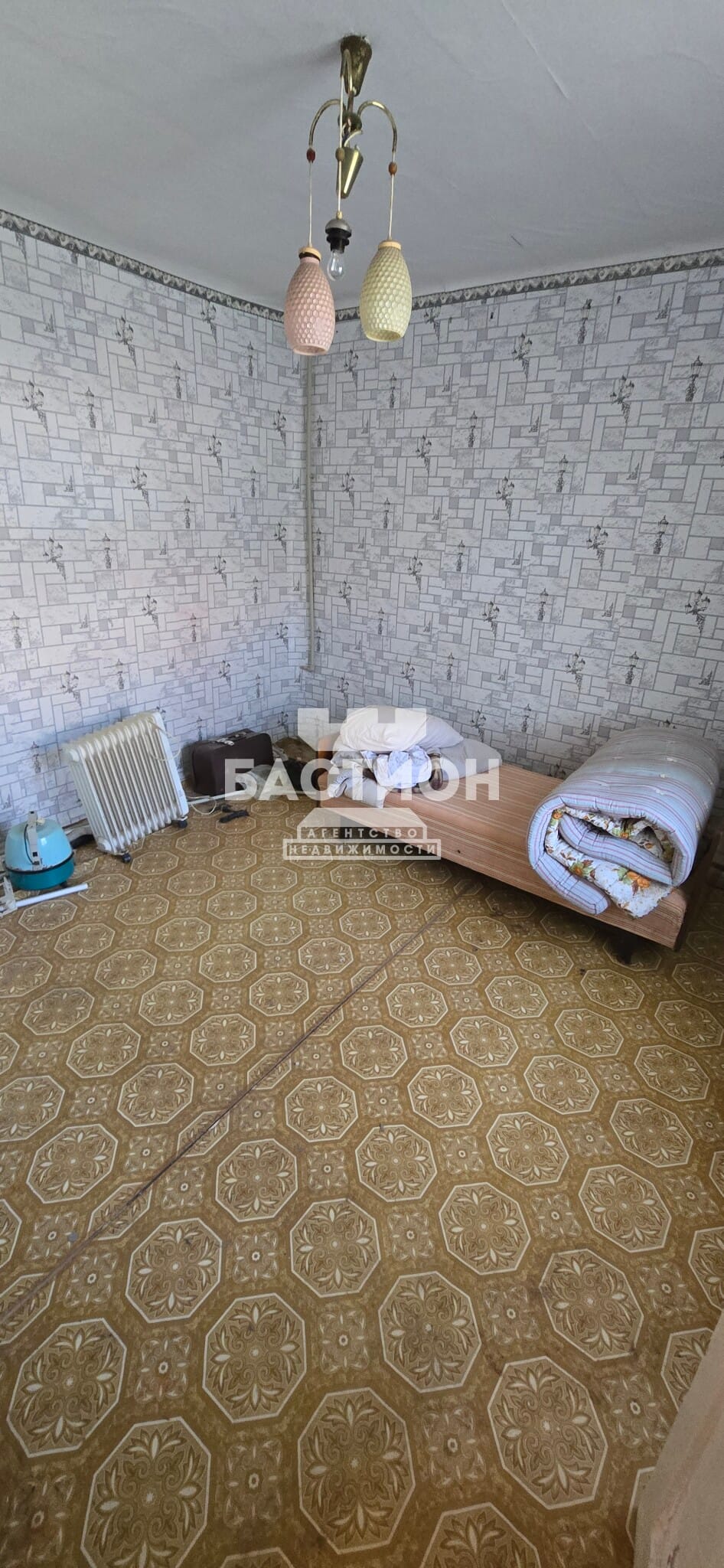 Продаётся трёхкомнатная квартира, 64,1 м²