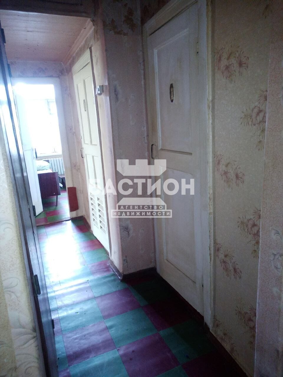 Продаётся трёхкомнатная квартира, 67,5 м²