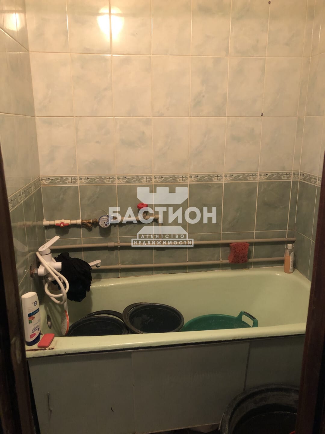 Продаётся трёхкомнатная квартира, 64 м²
