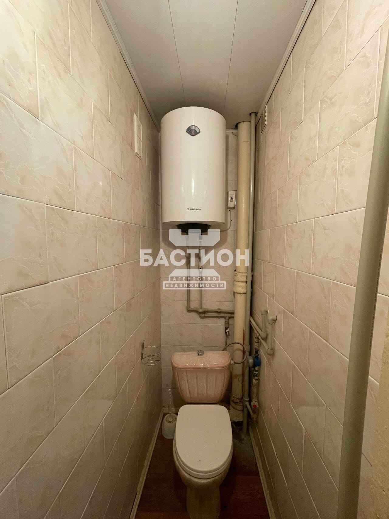 Продаётся трёхкомнатная квартира, 64,4 м²