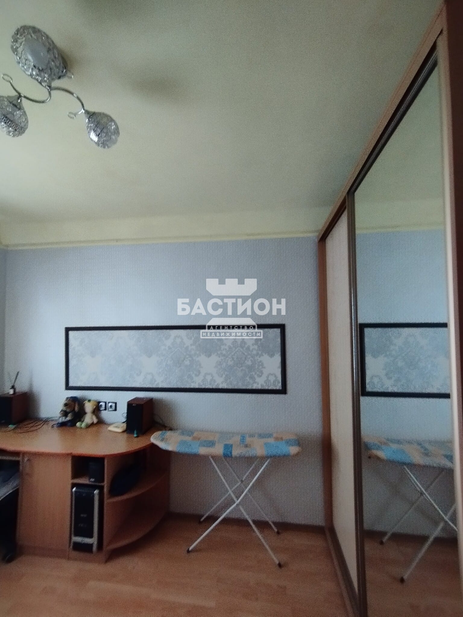 Продаётся двухкомнатная квартира, 50 м²