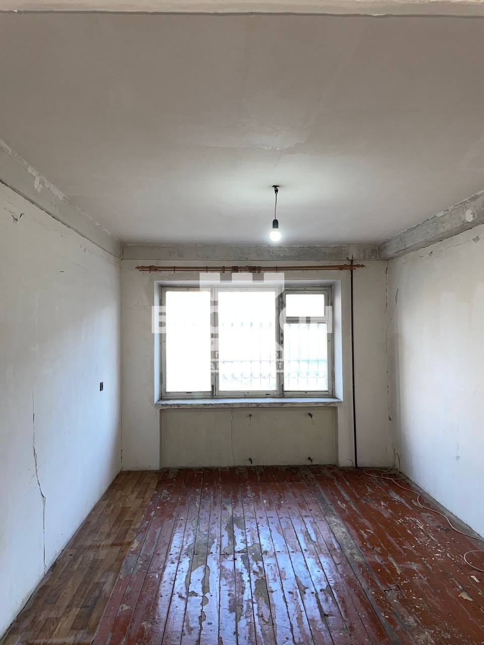 Продаётся четырёхкомнатная квартира, 66 м²