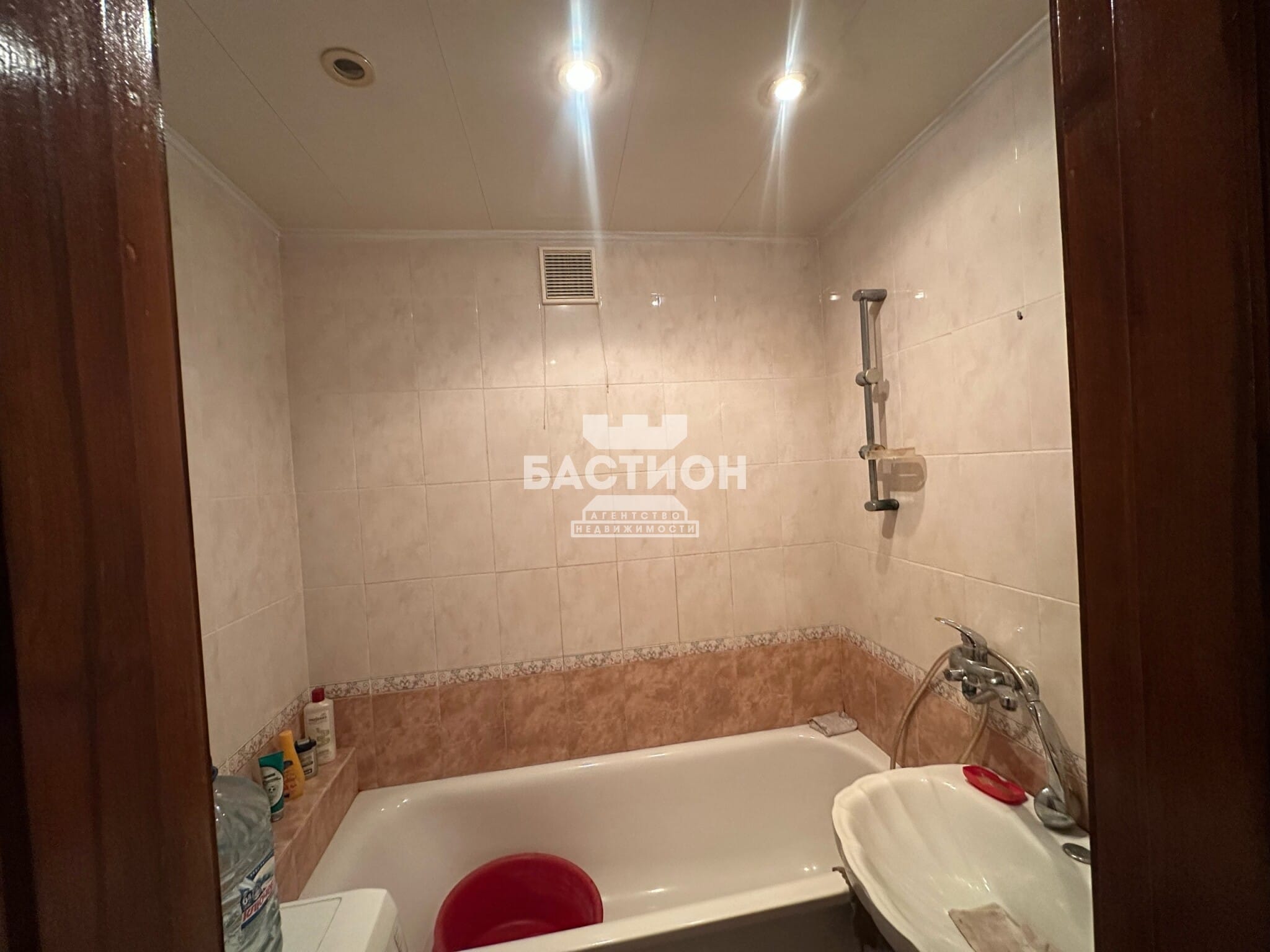 Продаётся двухкомнатная квартира, 48,8 м²