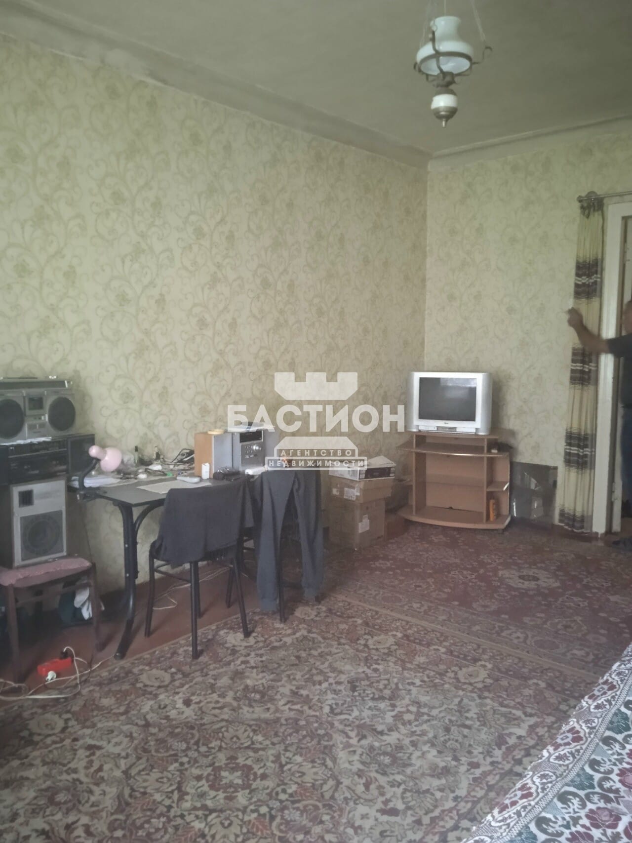 Продаётся трёхкомнатная квартира, 89,9 м²