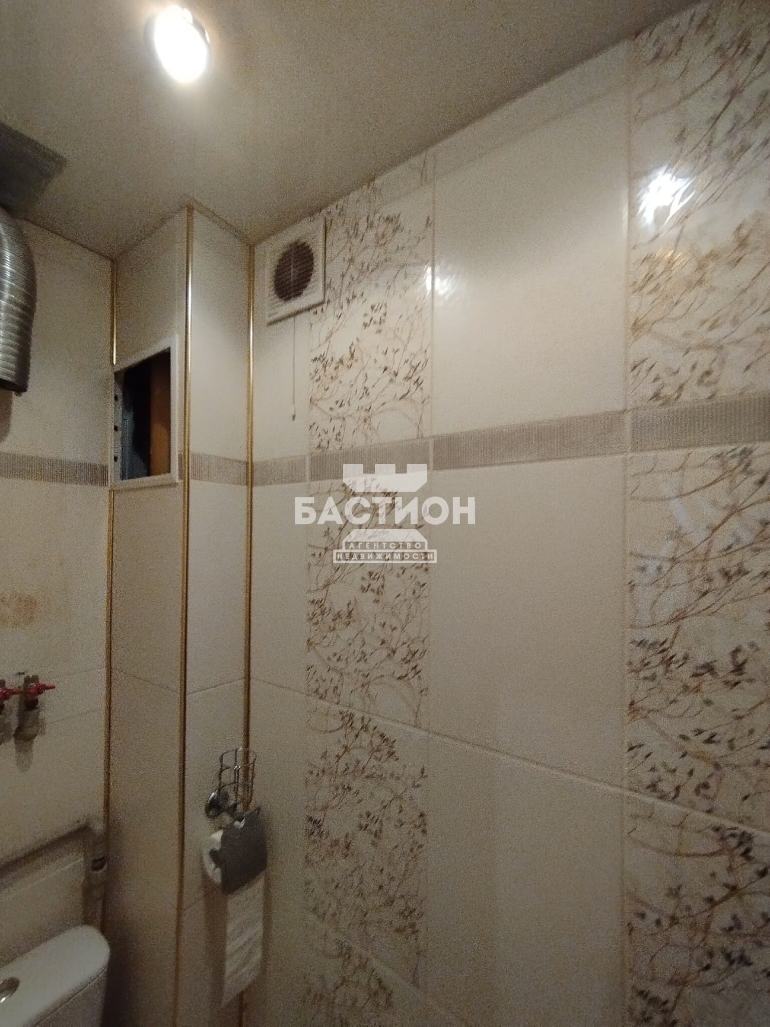 Продаётся двухкомнатная квартира, 53 м²