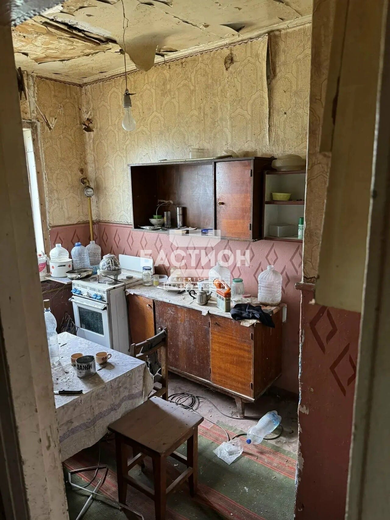 Продаётся трёхкомнатная квартира, 59 м²