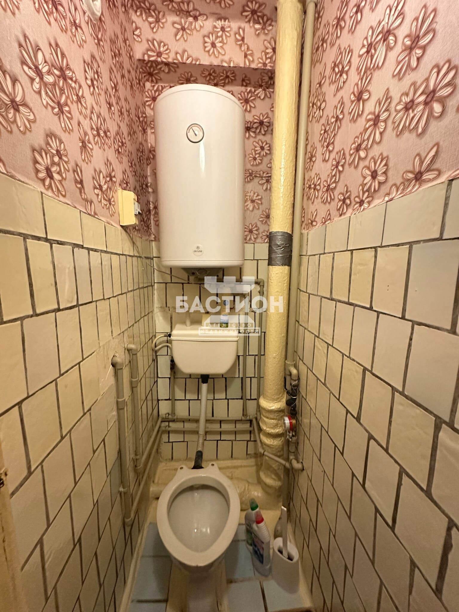 Продаётся трёхкомнатная квартира, 65,2 м²