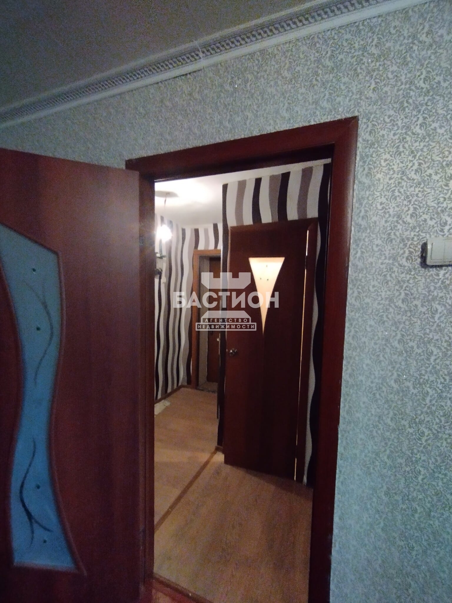 Продаётся двухкомнатная квартира, 56 м²