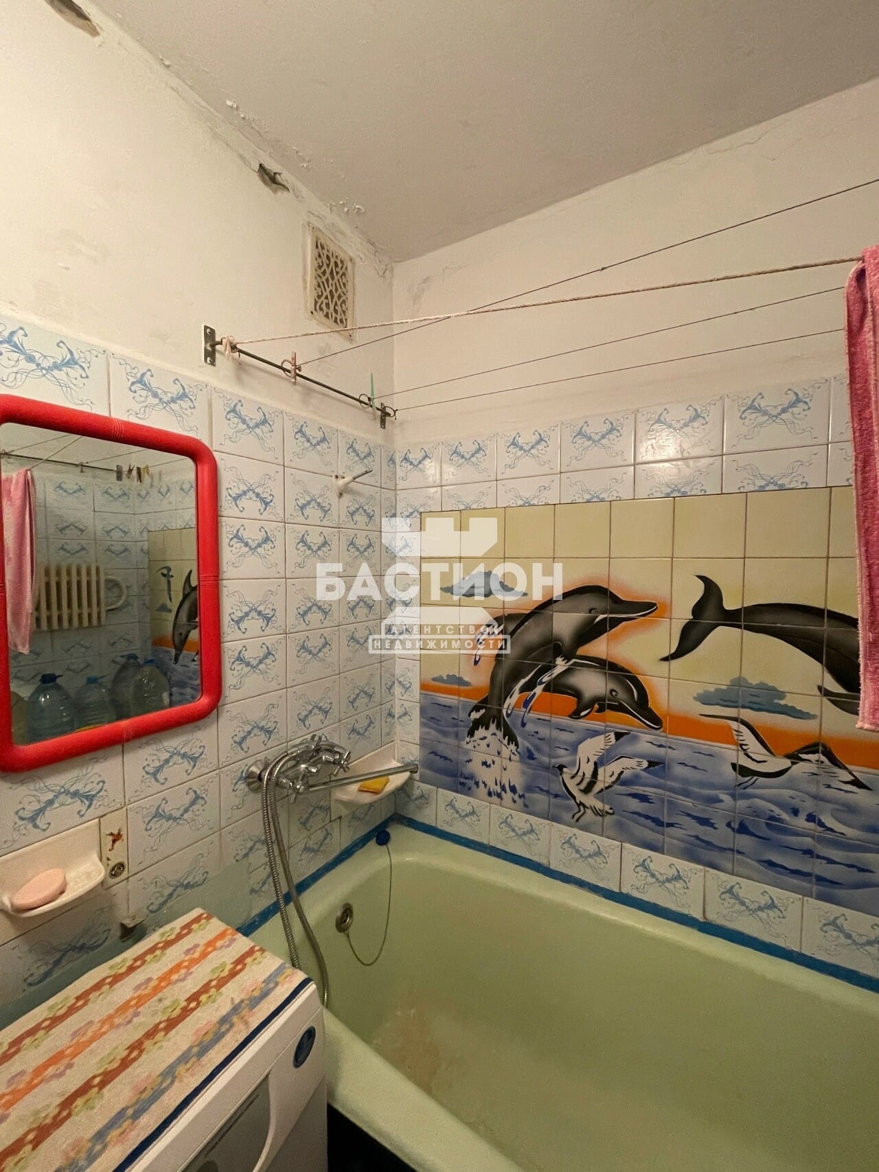 Продаётся трёхкомнатная квартира, 60,2 м²