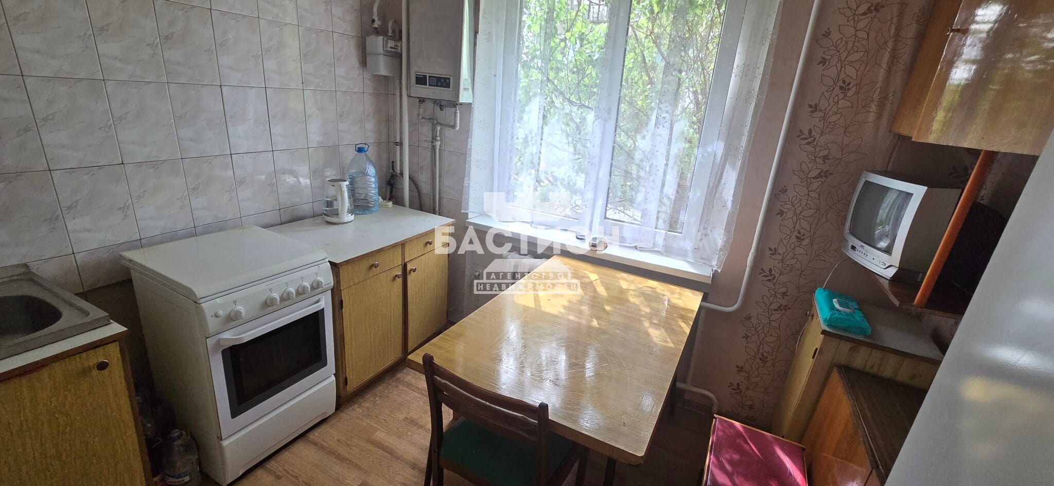 Продаётся трёхкомнатная квартира, 70,6 м²