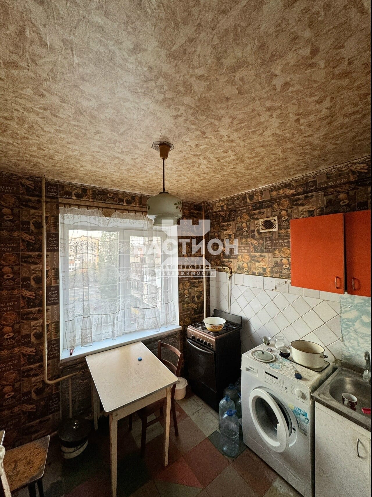 Продаётся трёхкомнатная квартира, 65,8 м²