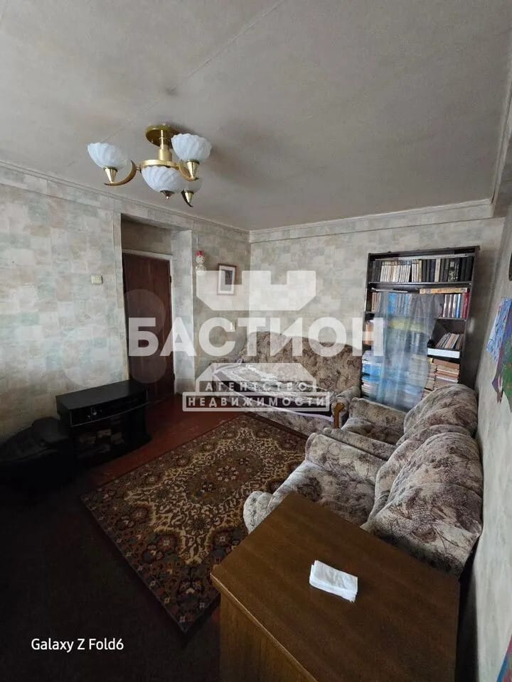 Продаётся двухкомнатная квартира, 42 м²