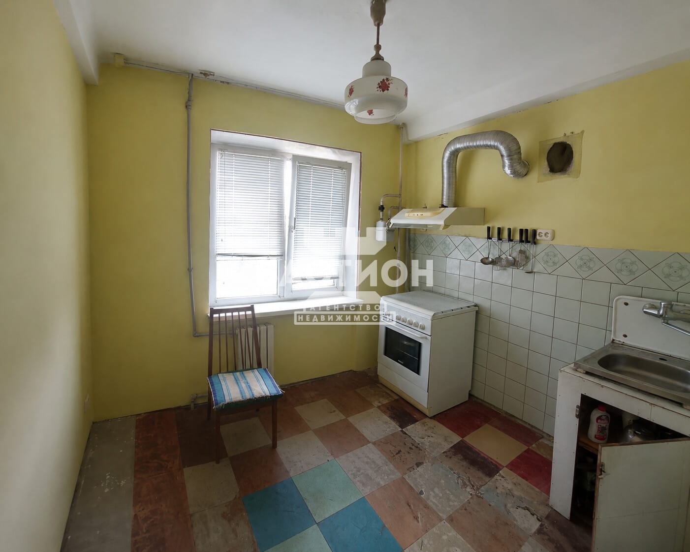 Продаётся трёхкомнатная квартира, 67,8 м²