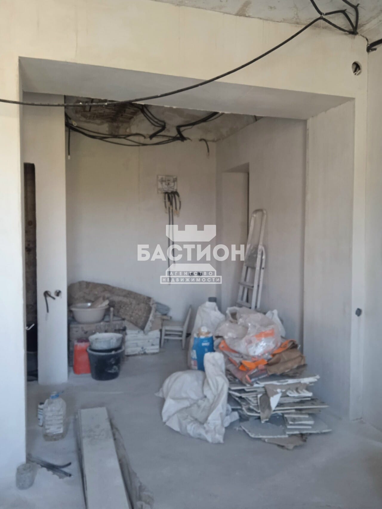 Продаётся трёхкомнатная квартира, 68 м²