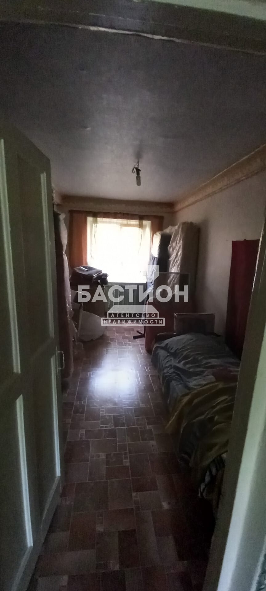Продаётся трёхкомнатная квартира, 53 м²