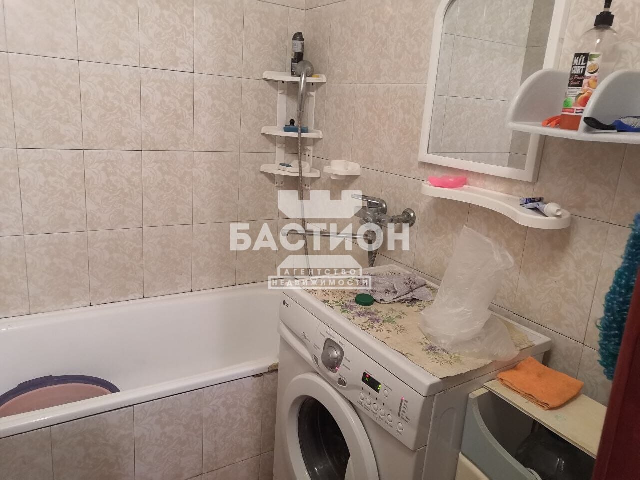 Продаётся трёхкомнатная квартира, 69 м²