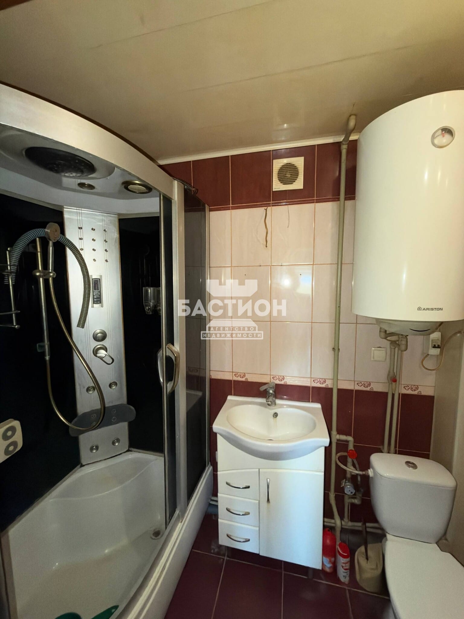Продаётся двухкомнатная квартира, 44 м²