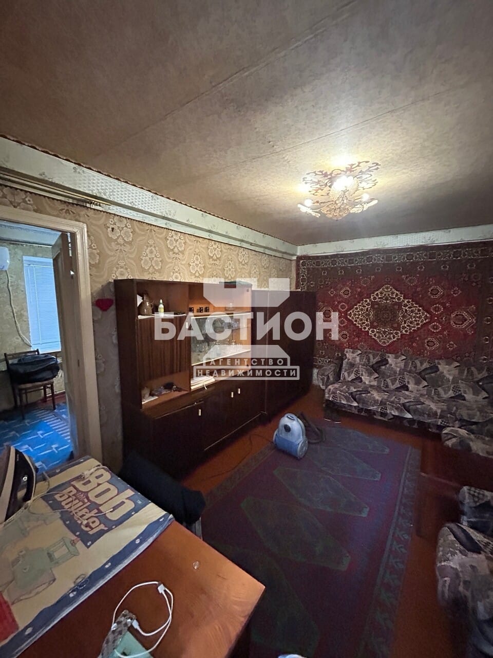 Продаётся двухкомнатная квартира, 42 м²