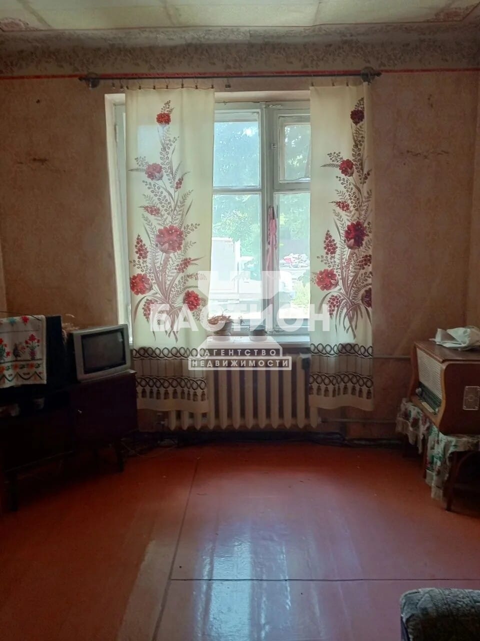 Продаётся трёхкомнатная квартира, 82 м²
