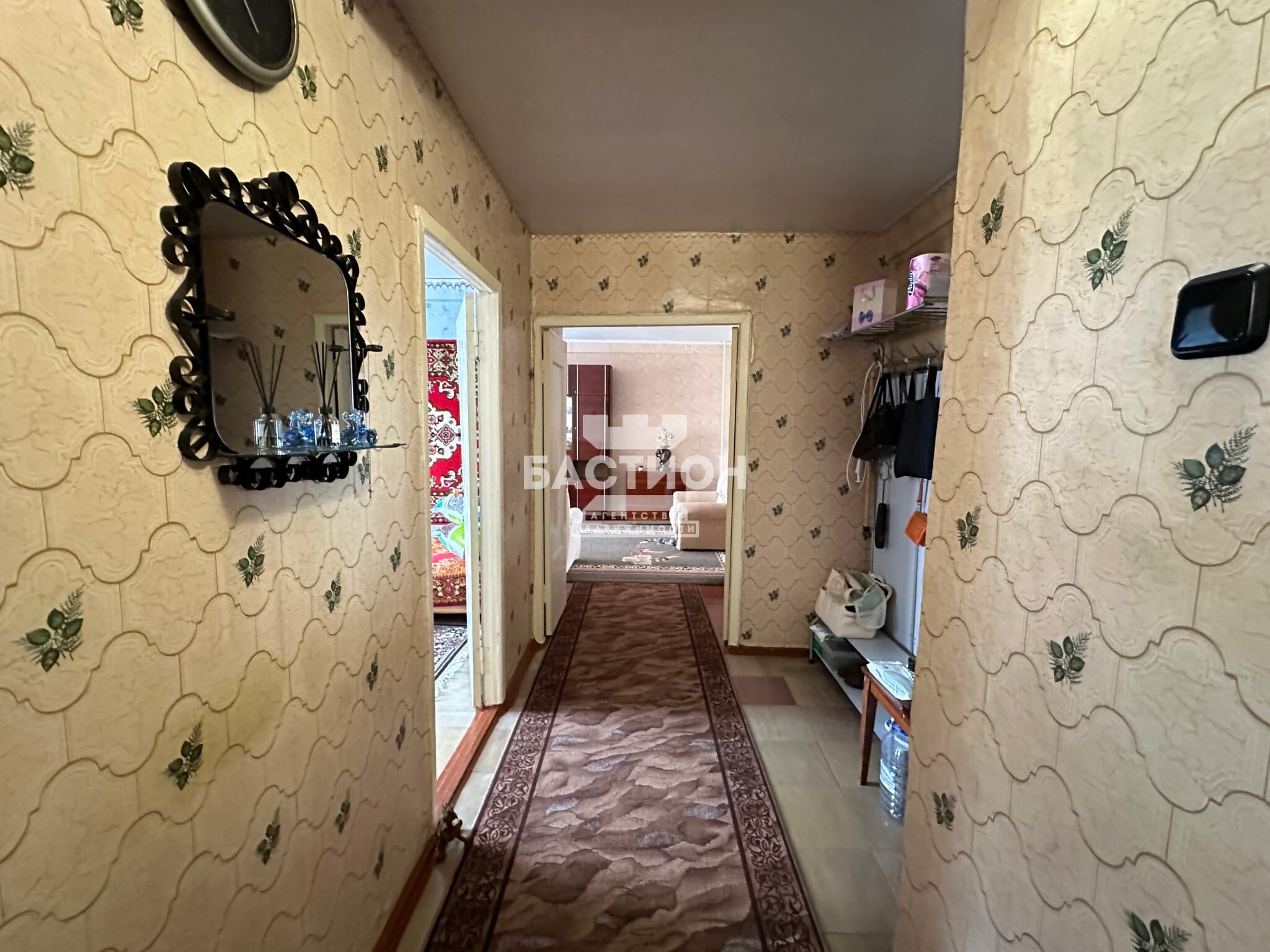 Продаётся трёхкомнатная квартира, 65,2 м²